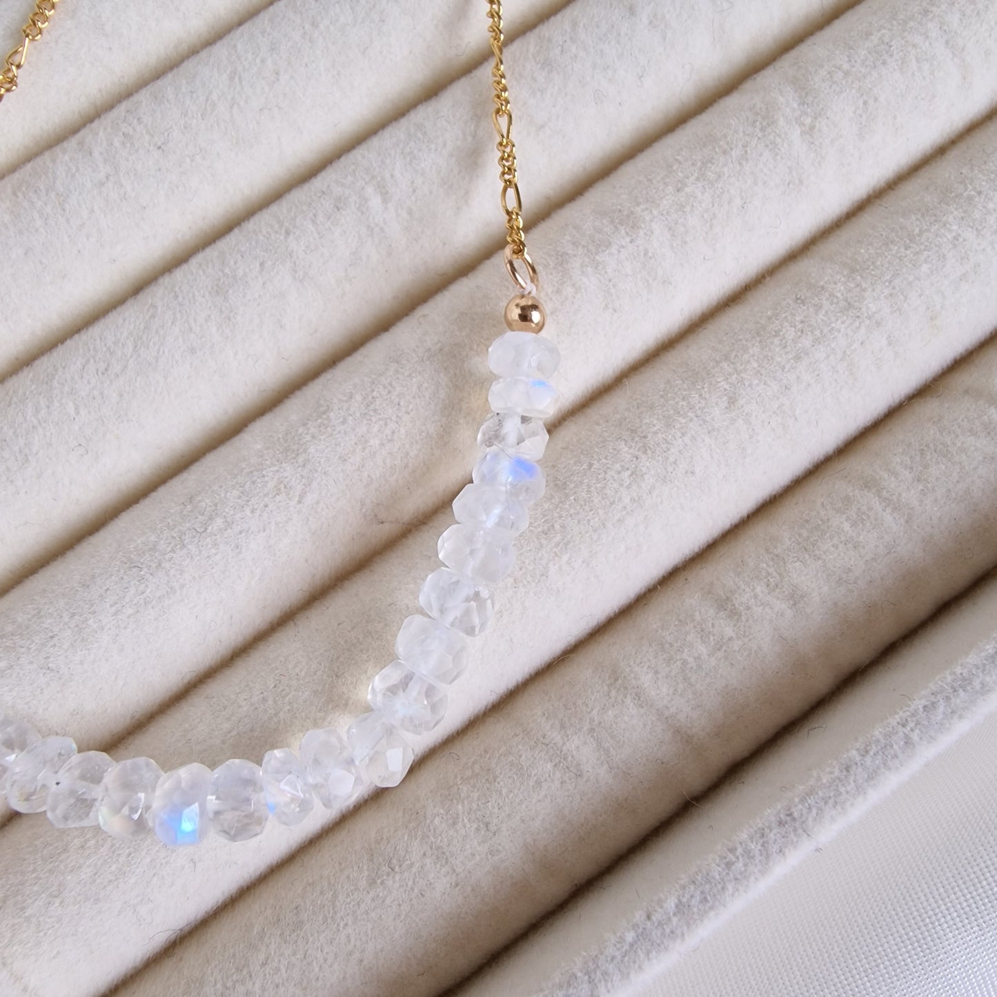 Selene – Lunar Glow Rainbow Moonstone Necklace
